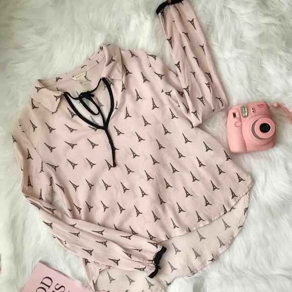 Eiffel Tower Shirt - Picture 1 of 5